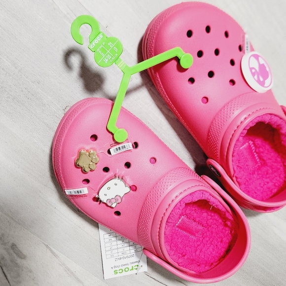 Crocs Bubble Gum Pink & Lined Size 3J - Picture 3 of 6